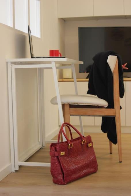 Le Cocoon - Appartement Dans Maison Du Xviieme Siecle Fougères Dış mekan fotoğraf