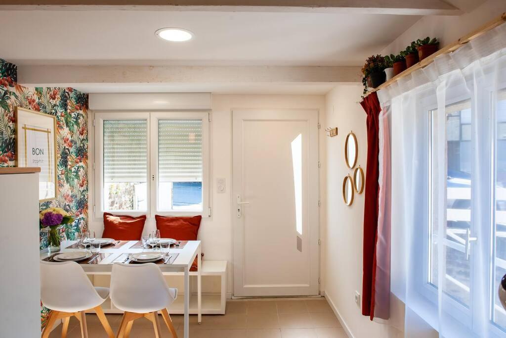 Le Cocoon - Appartement Dans Maison Du Xviieme Siecle Fougères Dış mekan fotoğraf