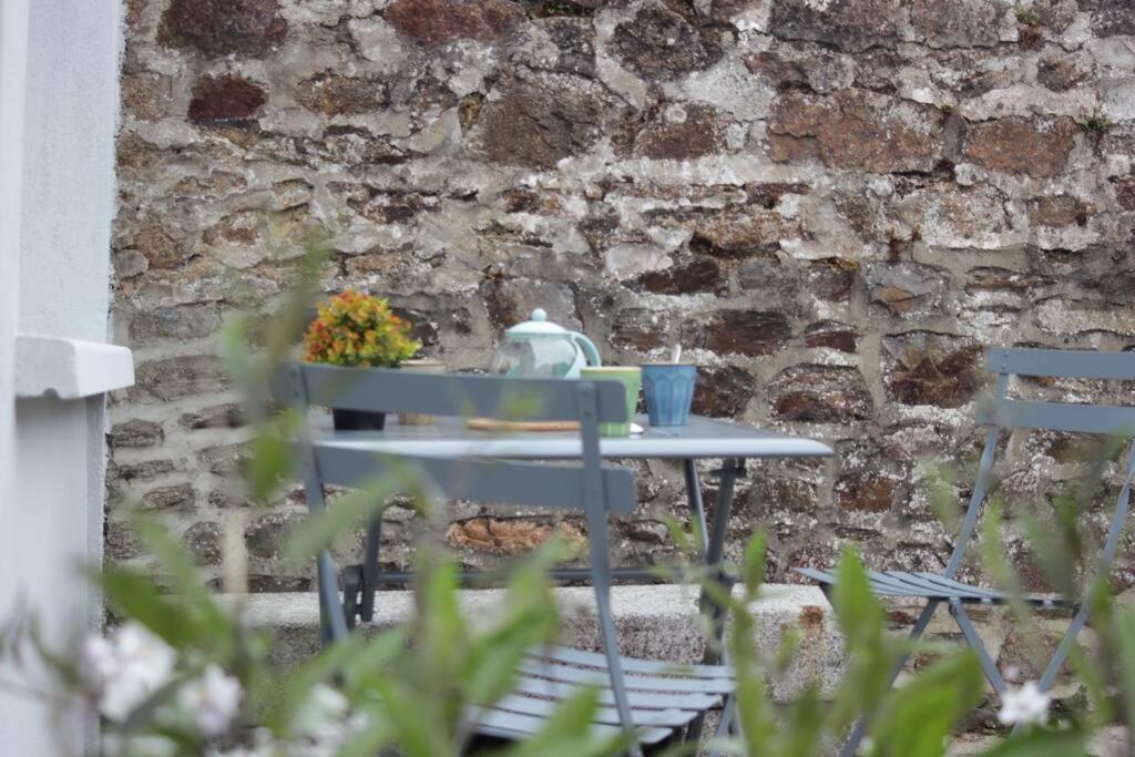 Le Cocoon - Appartement Dans Maison Du Xviieme Siecle Fougères Dış mekan fotoğraf